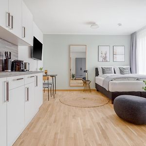 Suite M loggia street view